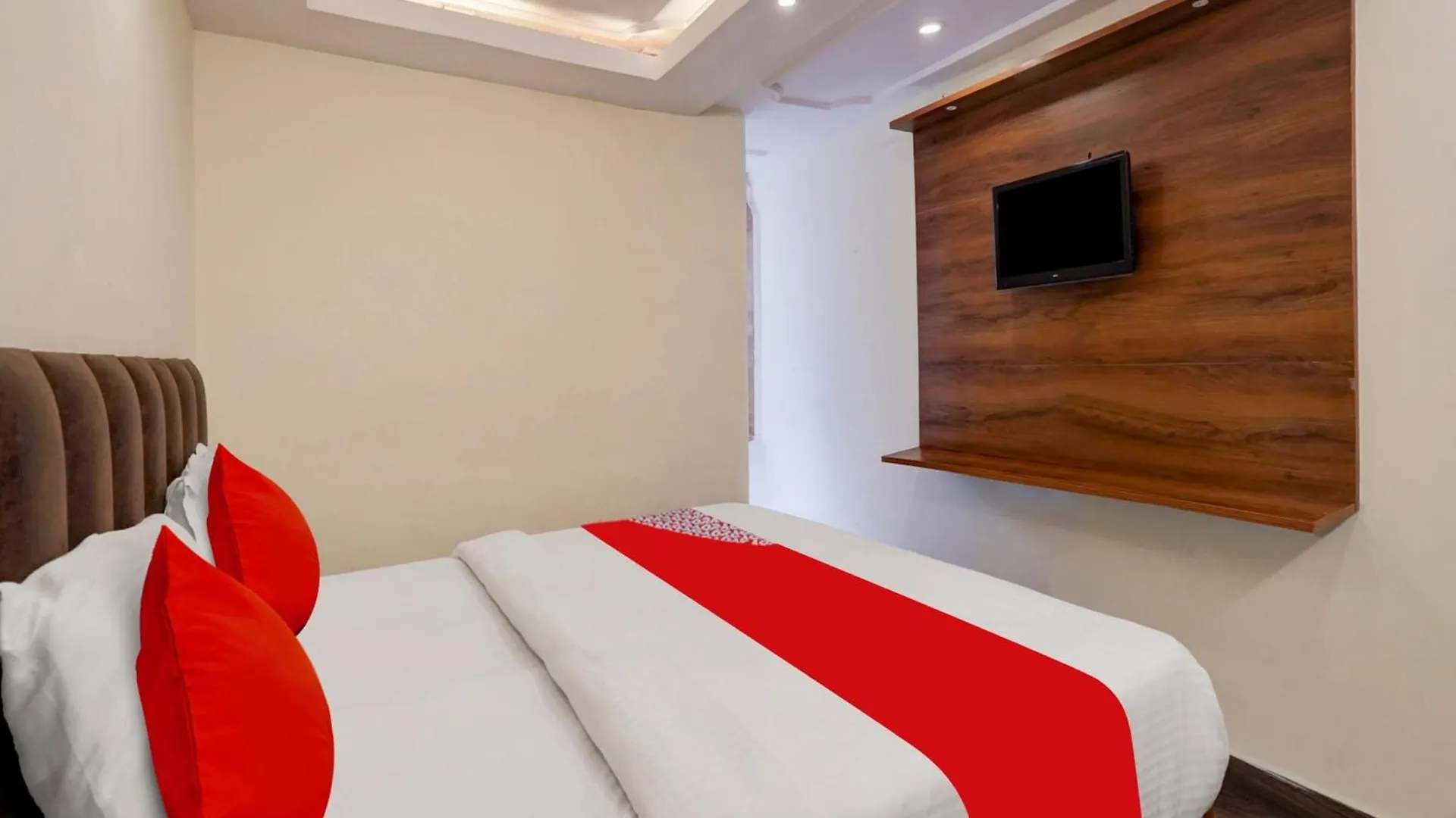 Hotel O Apasara Shimla